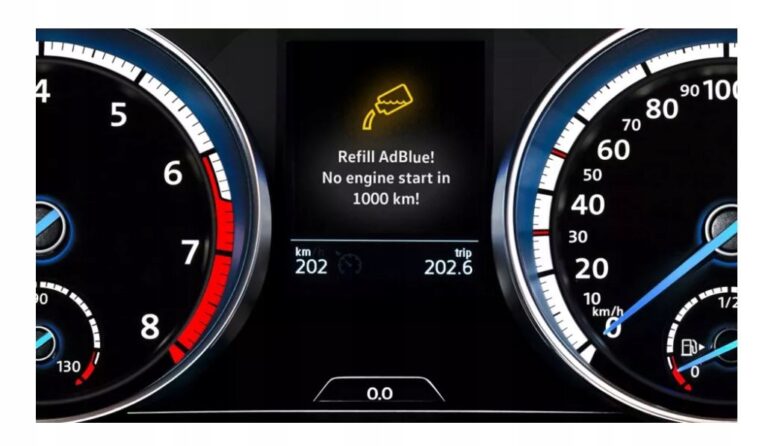 Горит значок AdBlue (Адблю) на дизеле – как избежать блокировки мотора?