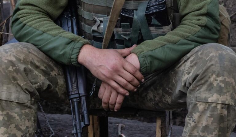 Як повернутися на службу із СЗЧ (Україна)?