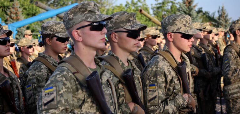 Як звільнитися з роботи мобілізованому за контрактом?