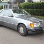 Легендарний Mercedes C124 з Житомира: 30-річний красень повертається на дороги після п’ятирічного гаражного сну