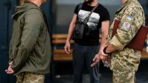 ТЦК мобілізував засудженого за злочин проти нацбезпеки: суд скасував рішення