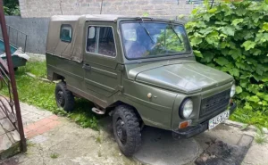Легендарний ЛуАЗ 969 Волинь 1989 року на ходу за тисячу доларів шукає нового власника