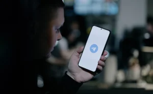 Робота в телеграмі Україна: 10 Telegram-каналів із вакансіями